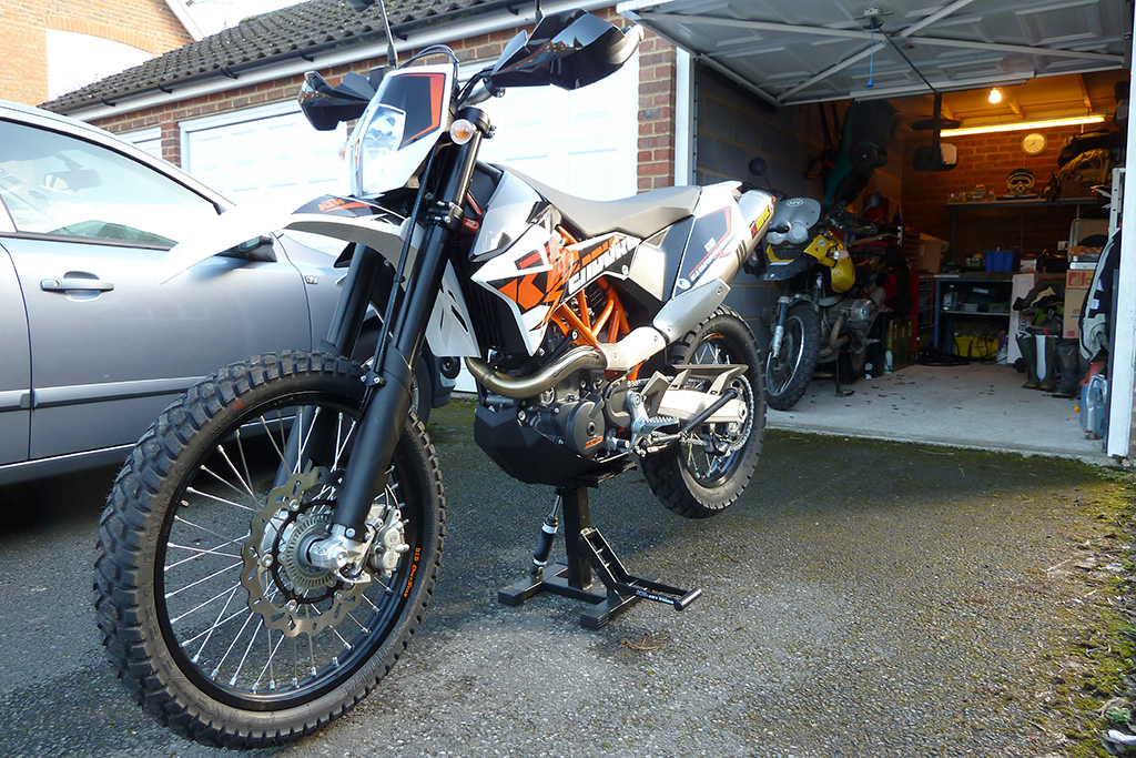 My shiny new 2014 690 Enduro R - first thoughts... | Adventure Rider